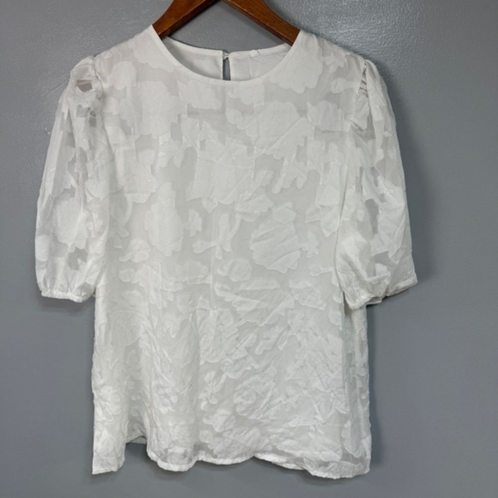 Lily’s Women’s top Blouse Size L NWOT # D467